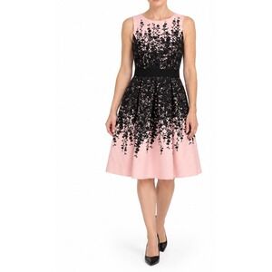 Luxe by Carmen Marc Valvo Size 6 Pink Black Floral Fit & Flare Belted Dress